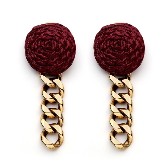 ADORE EARRING