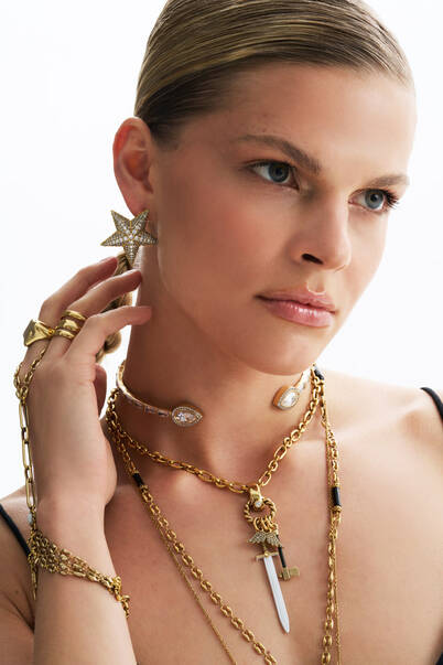 Algedi Zircon Gold Plated Star Pinned Earrings - 3