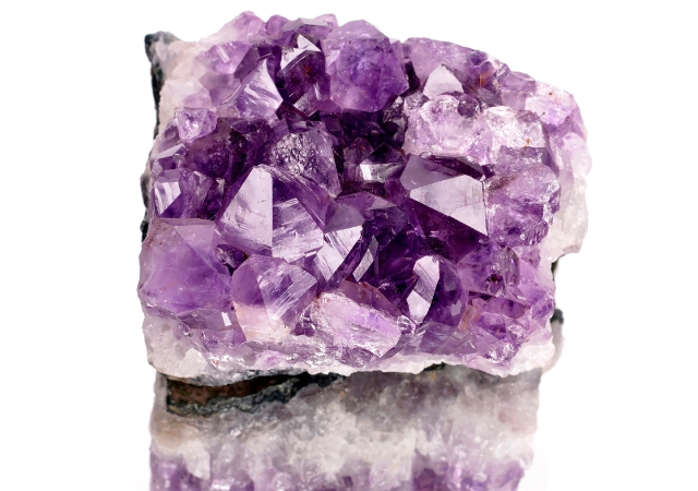 Ametist Taşı Suya Girebilir Mi?