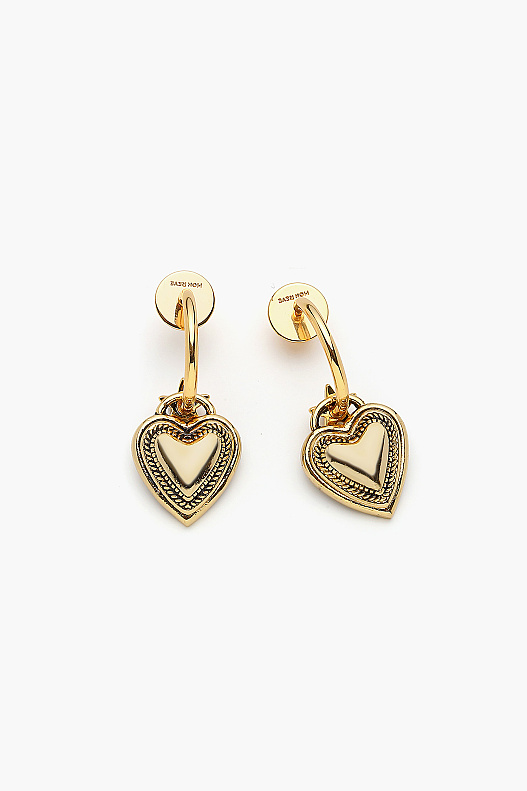 Amorae Kalp Charm Altın Kaplama İğneli Küpe - 