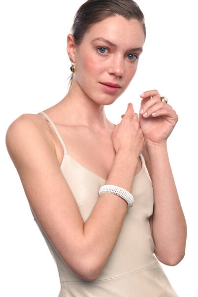 Bedly Gold Plated Cat Eye Ring - 3