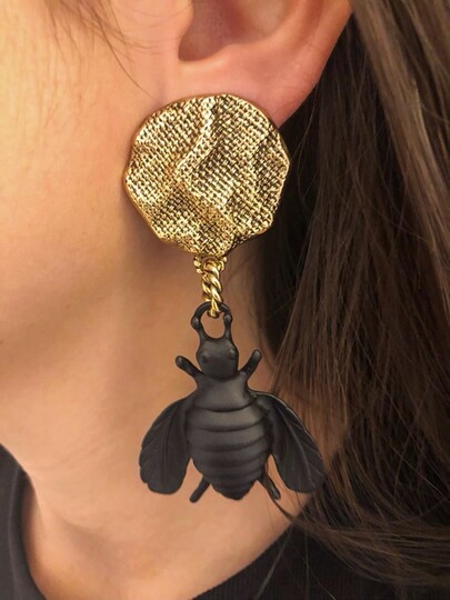 BLACKIE EARRING