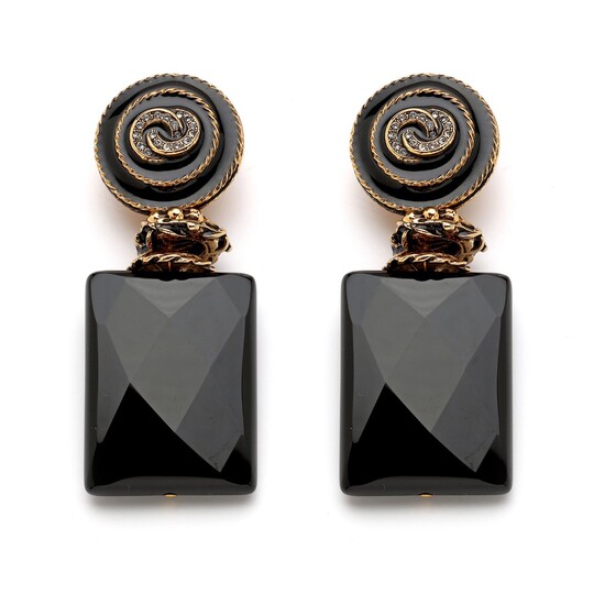 BLACKISH LOVE EARRING