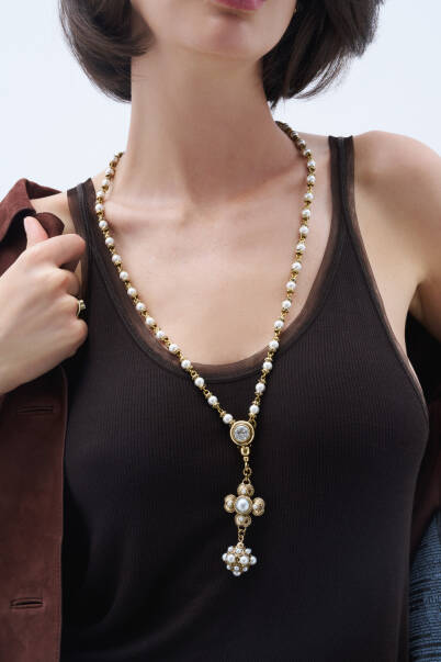 Blooming Light Pearl Clover Charm Pearl Necklace - 2