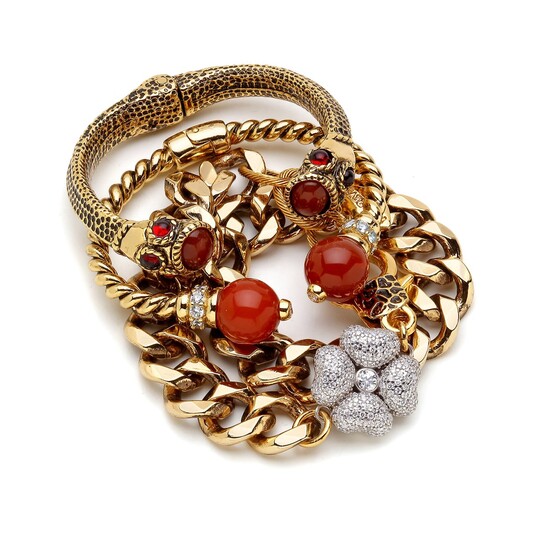 BLOSSOM BRACELET SET