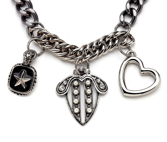 CAROL NECKLACE