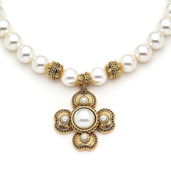 Clover Grace Pearl Gold Plated Clover Pearl Charm Necklace - 3