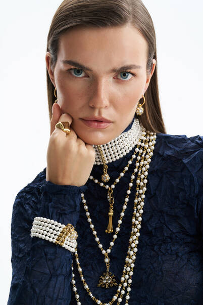 Crystie Zirkon Charm İğneli Küpe - 4