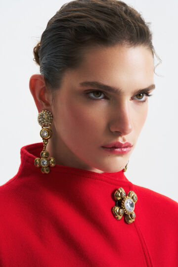 Emma Gold Plated Evening Clover Charm Clip-On Earrings - (1)