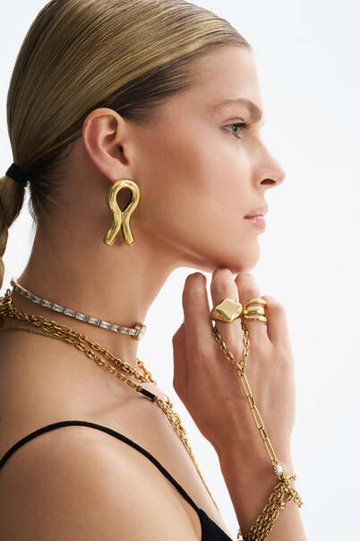 Epsilon Gold Plated Pinned Earrings - 4