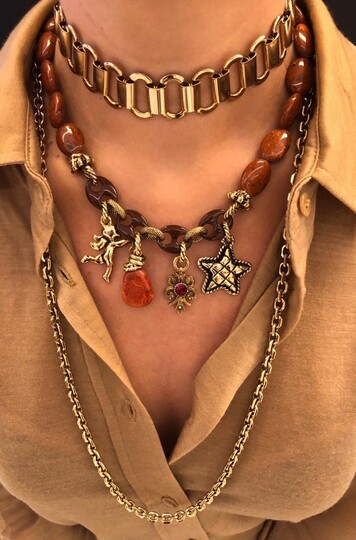 GILIE NECKLACE