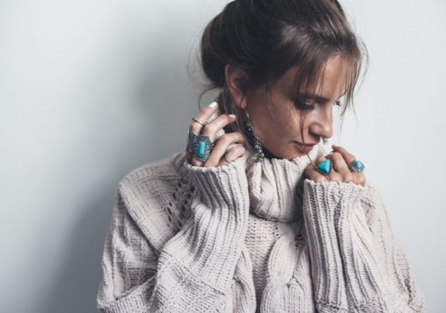 Günlük Kombinler İçin En İyi 5 Takı Önerisi Nedir?