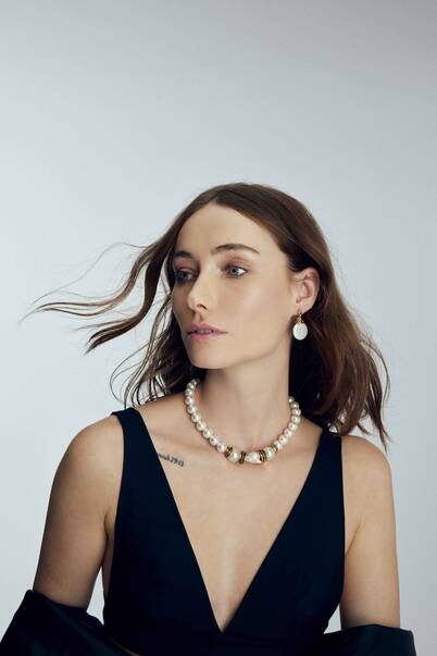 Heavenly Pearl Pinned Earrings - 3