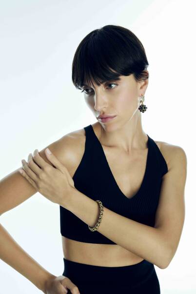 Jocelyn Onyx Gold Plated Pinned Earrings - 4