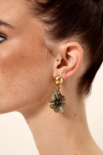 BLACK IVY EARRING