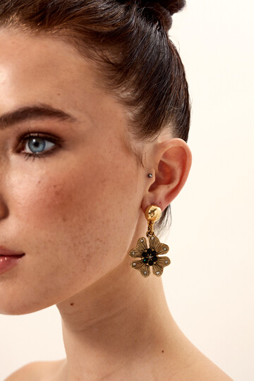 BLACK IVY EARRING