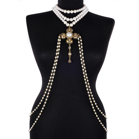 Layla Pearl Clover Body Chain - (1)