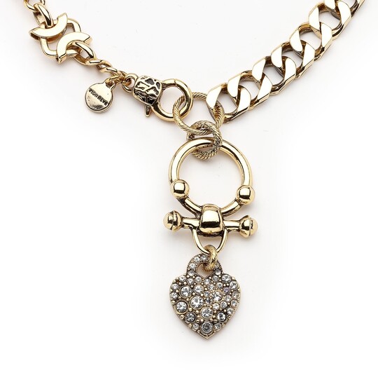 LOVELY NECKLACE