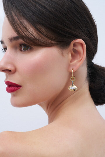 Lucky Vision Pinned Earrings - (1)