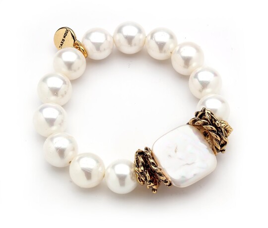 MAISY PEARL BRACELET