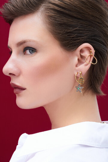 Meadow Heart Pinned Earrings - (1)