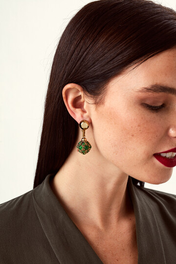 PLUMIAN EARRING