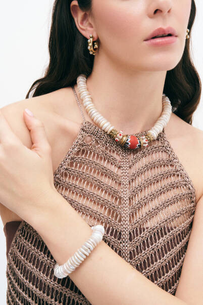Rounded Pearl Necklace - 3