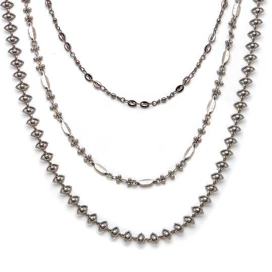 SALLY NECKLACE