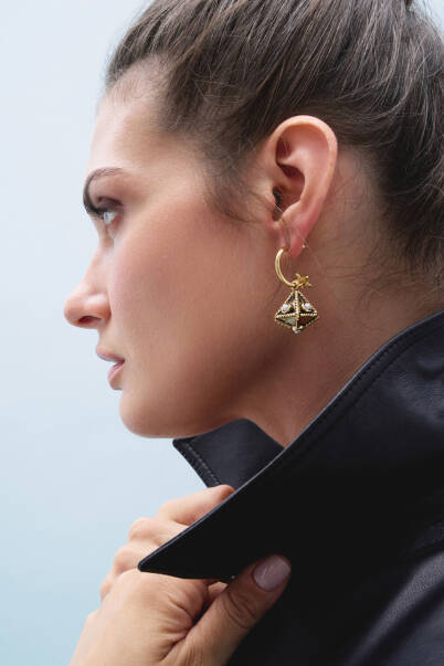 Satya Pearl Charm Pierced Earrings - 2