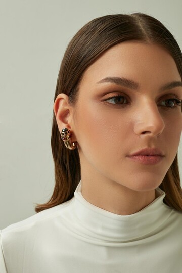 SOULA EARRING