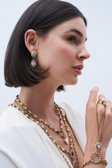 Sunlit Dropped Pinned Earrings - (1)