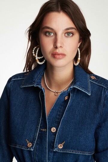 VAULT NECKLACE