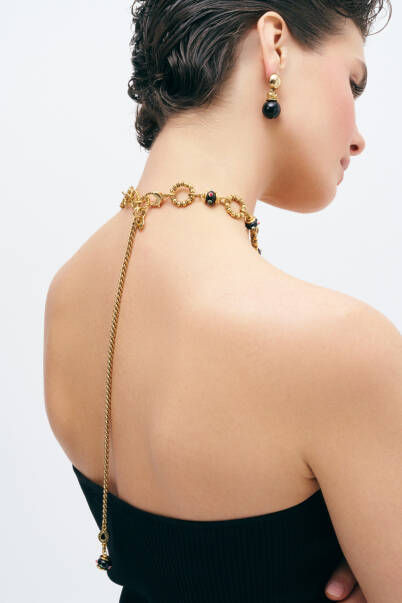 Veil Onyx Pinned Earrings - 6