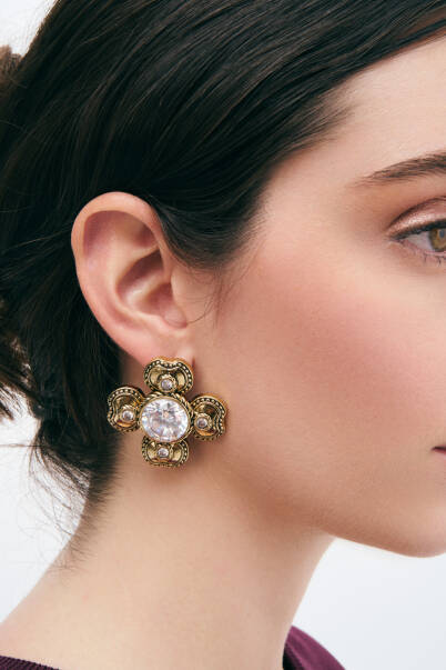 Verdante Gold Plated Zircon Clover Charm Pins Earrings - 3