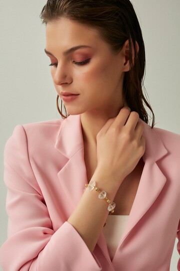 WHITE ON BRACELET
