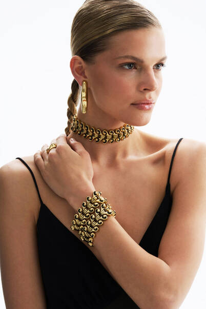 Zeta Gold Plated Pinned Earrings - 4