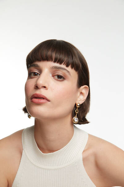 Zeti Zircon Gold Plated Pinned Earrings - 3